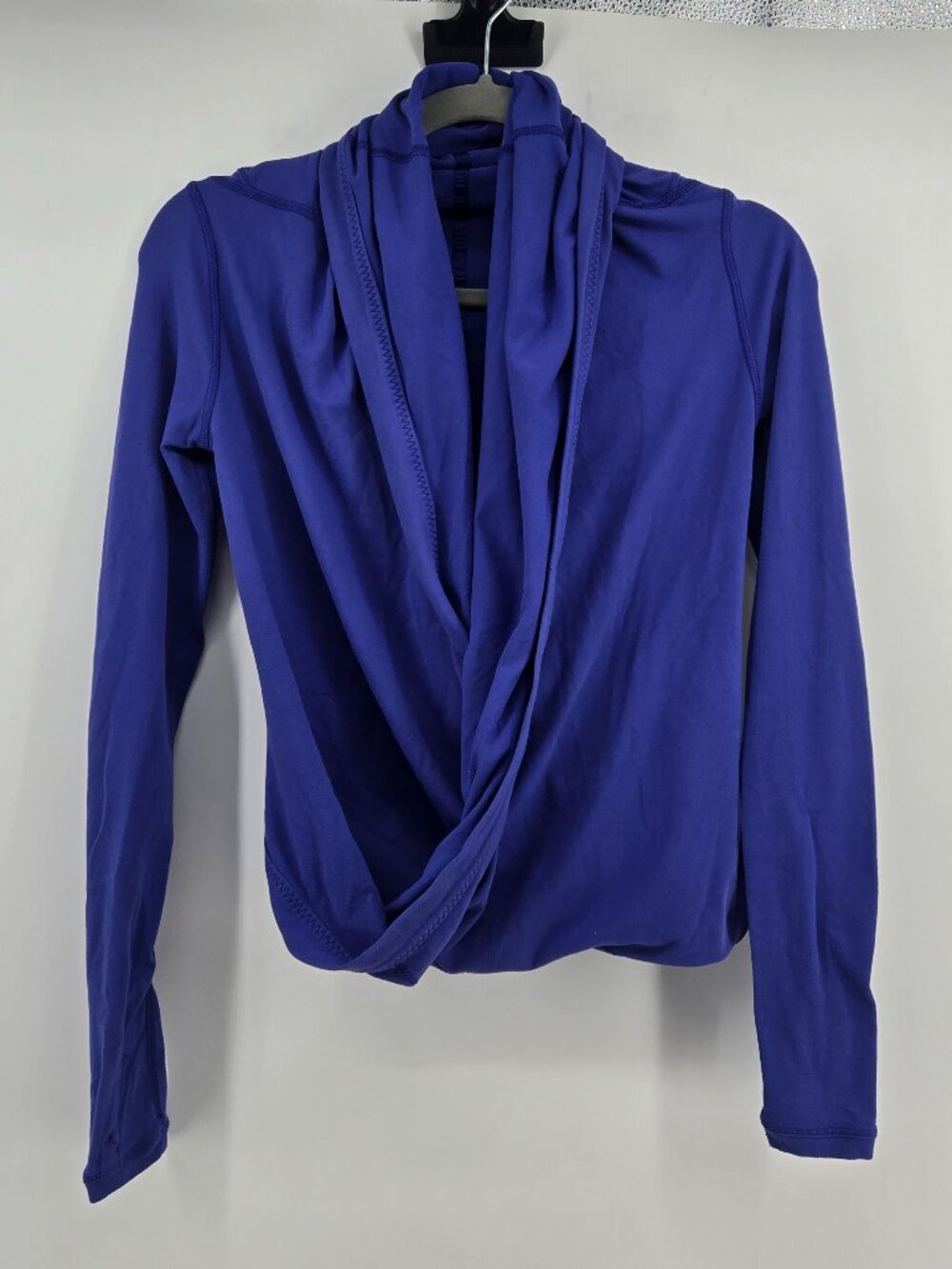 Ivivva Four Count Shrug Wrap - 10/12 Girls Purple/Royal Blue